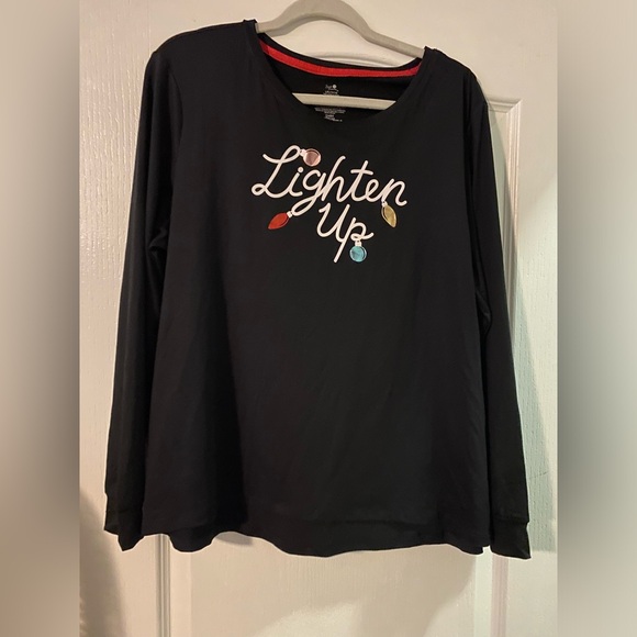 Lighten Up pajamas, Secret Treasures. Large top and XL bottom (jogger style) NWT - Picture 4 of 9